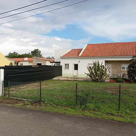 Villa Goncalo Калдас да Райна Екстериор снимка