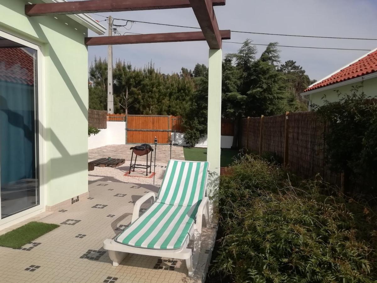 Villa Goncalo Калдас да Райна Екстериор снимка