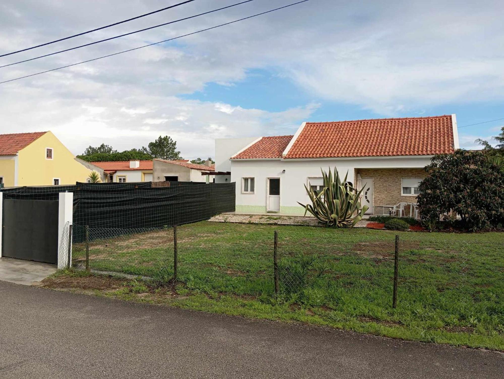 Villa Goncalo Калдас да Райна Екстериор снимка
